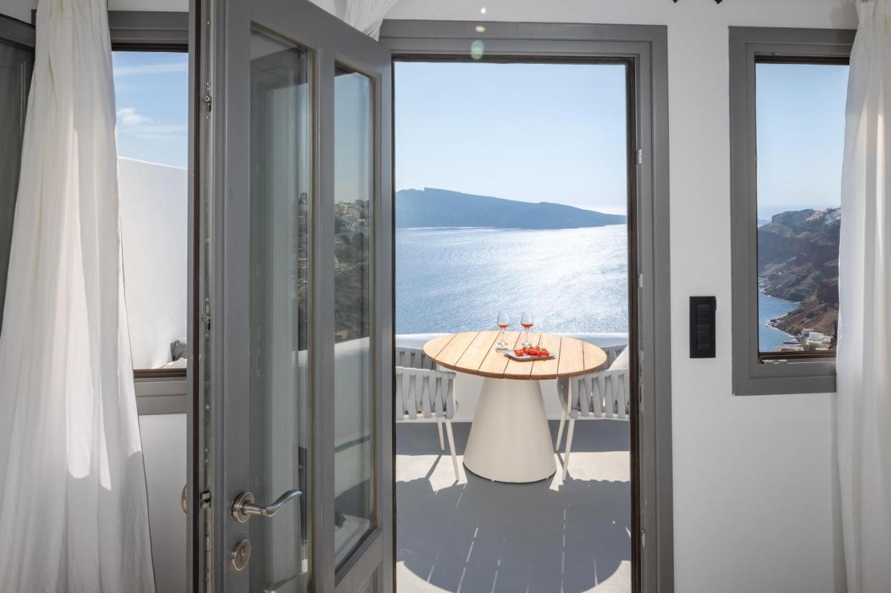 Hôtel Ikies Santorini à Oia  Extérieur photo